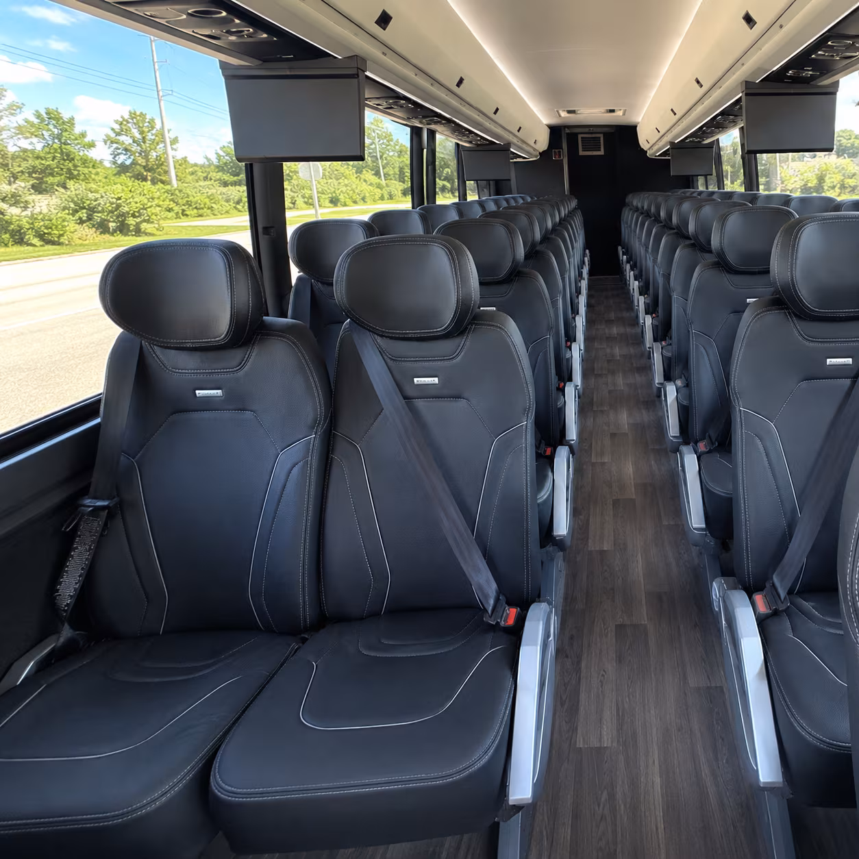 charter buses for multi day conference attendees flying into kansas city