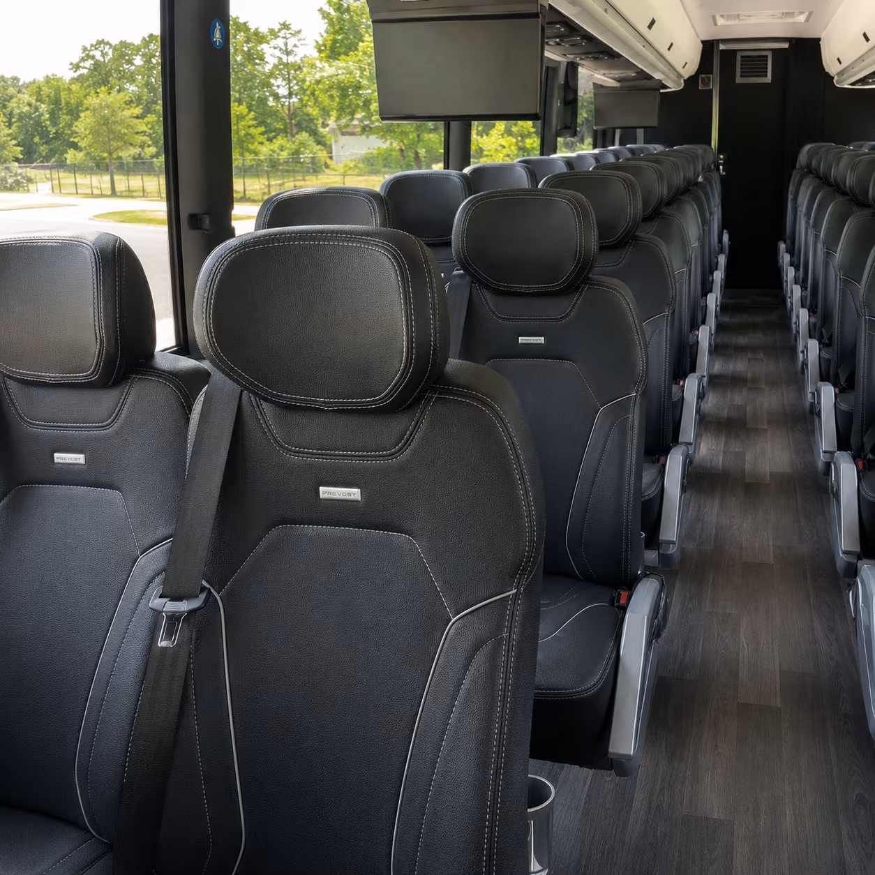 charter buses for museum and science field trips in overland park