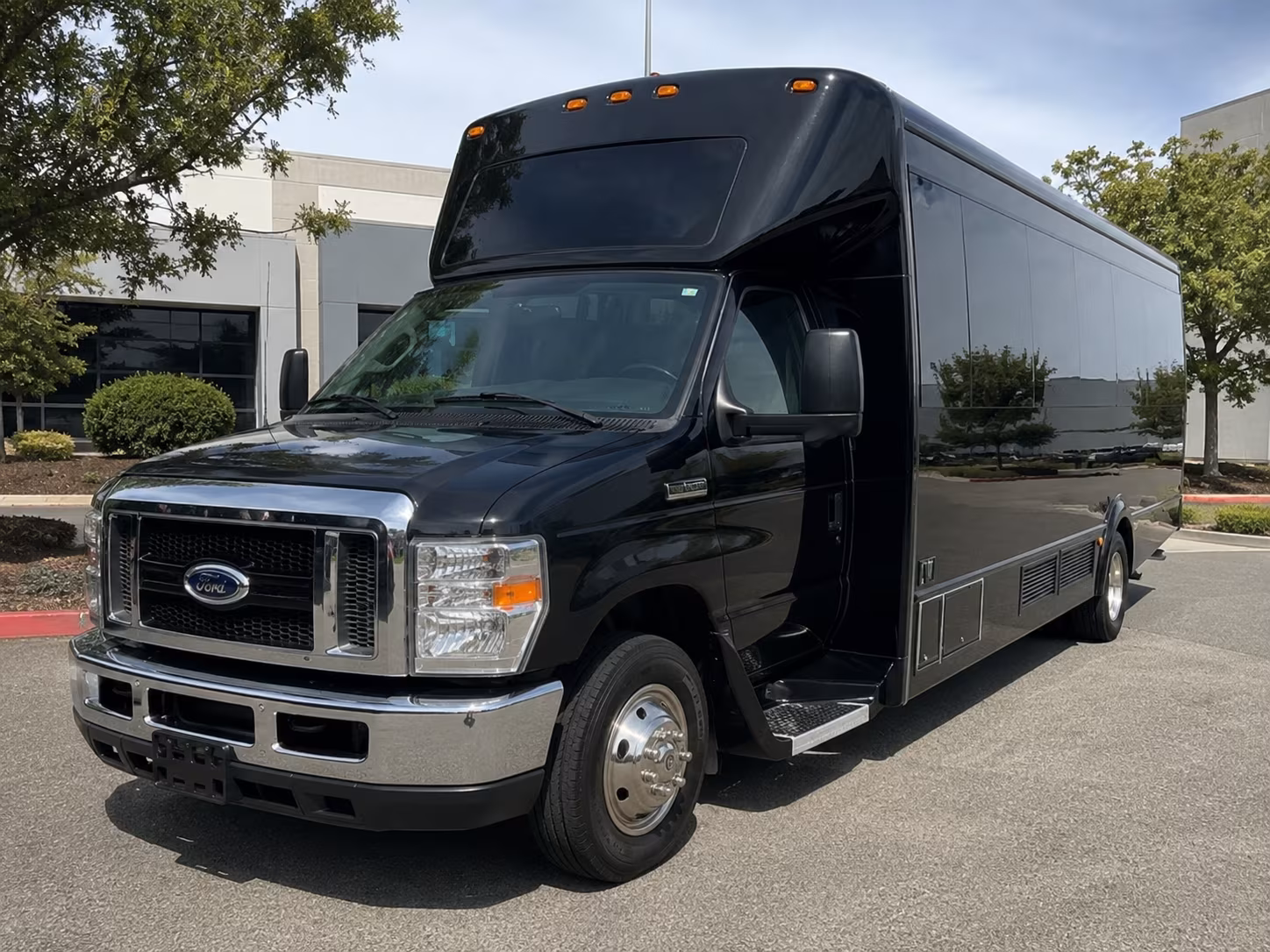 multi stop airport shuttle routes across johnson county