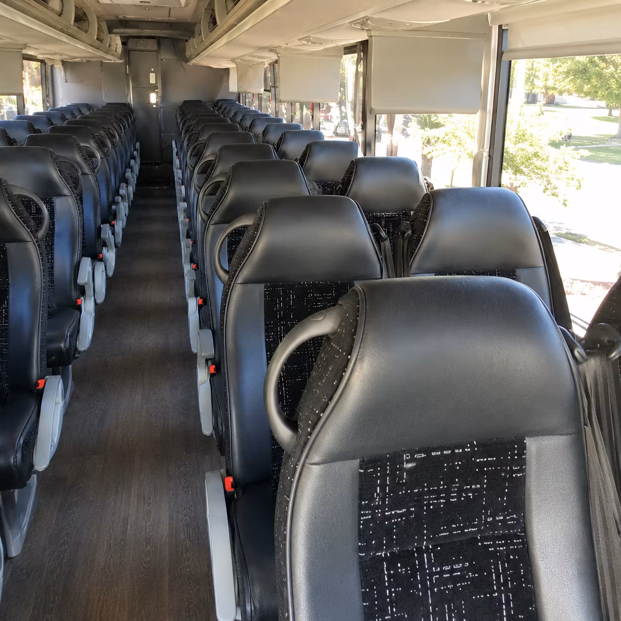 overland park minibus rentals